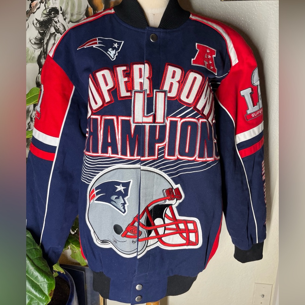 New England Patriots Superbowl Champions LI 2017 HTX NFL Jacket Coat Size LARGE